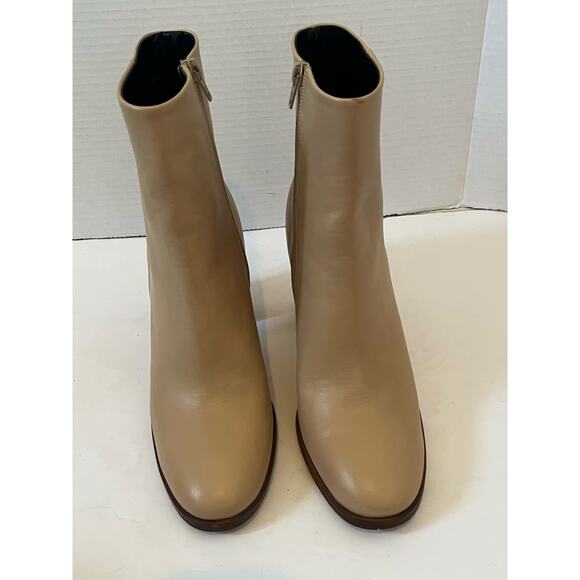 NWOT Women's Anthropologie  Heeled Tan Winter Fall Spring Boot Size 40 US 8.5 - Picture 3 of 10